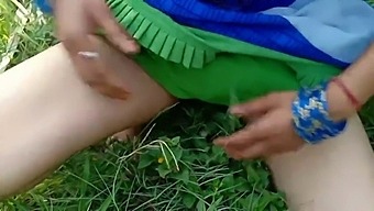 Desi Outdoor Sex With A Hot And Horny Wife