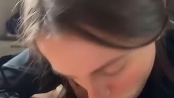 Hãy Sẵn Sàng Để Mút Dương Vật Của Tôi - Nó Hoàn Toàn Miễn Phí!