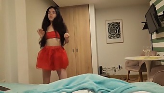 Stunning Woman In A Red Skirt And No Panties Seeks To Be Penetrated As A Festive Present